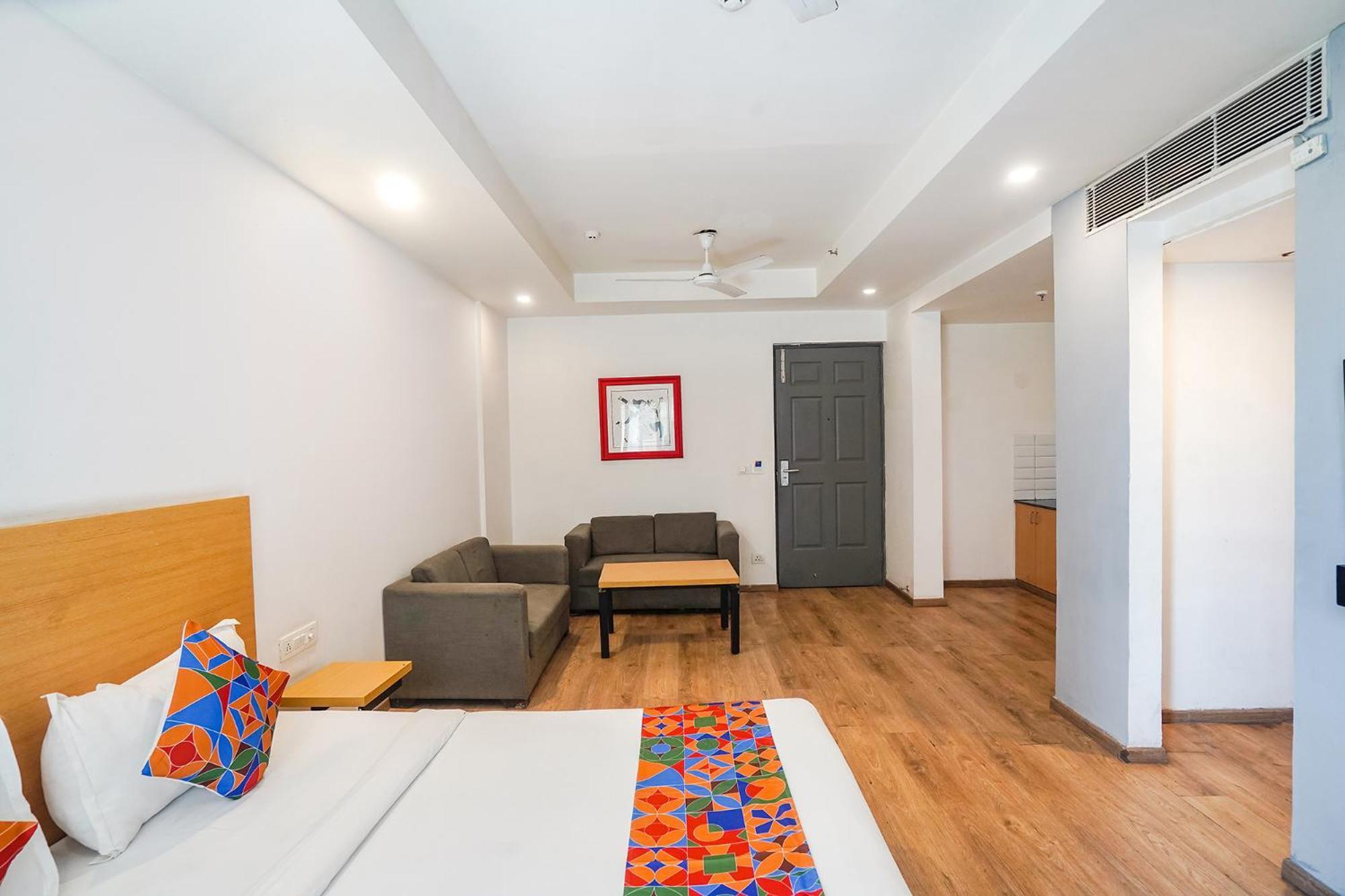 Fabhotel Prime Cloud 9 Ghaziabad Esterno foto